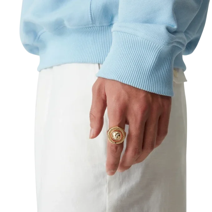 Anillo medallón deportivo