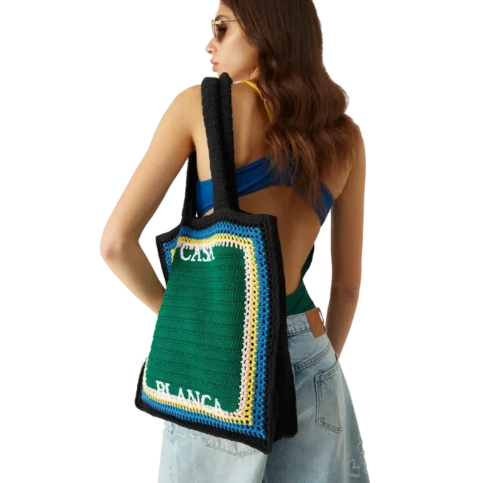 Bolso de ganchillo a rayas