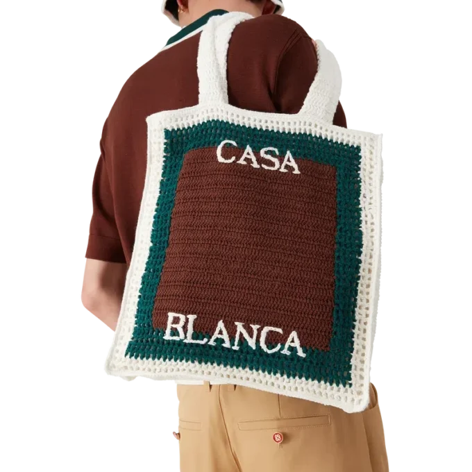 Bolso de ganchillo a rayas