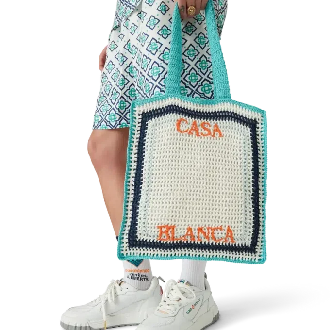 Bolso de ganchillo a rayas