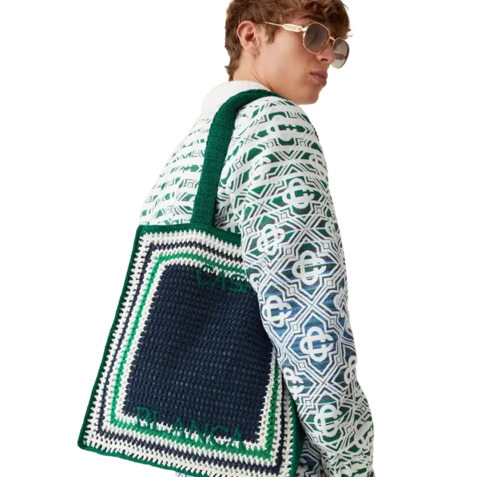 Bolso de ganchillo a rayas