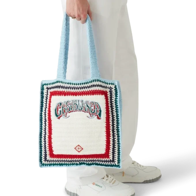 Bolso de ganchillo gótico