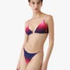Top de bikini triangular con degradado en color berenjena