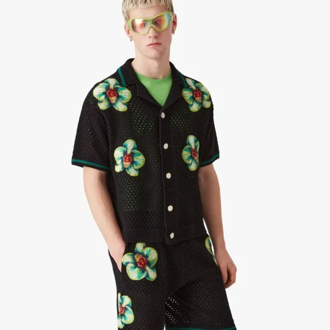 Camisa de ganchillo de pantalones cortos con bordado Glitch Orchid