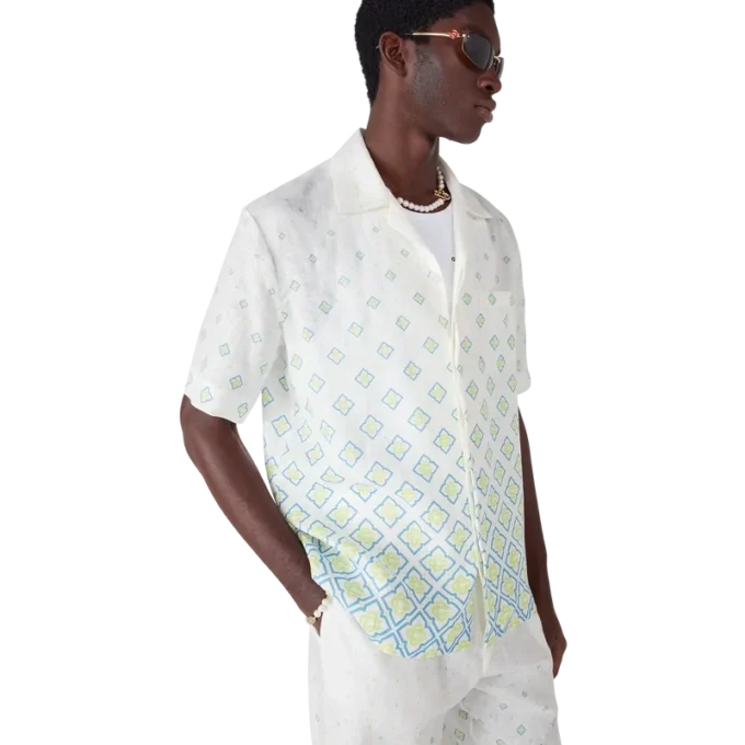 Camisa de lino de manga corta con monograma degradado