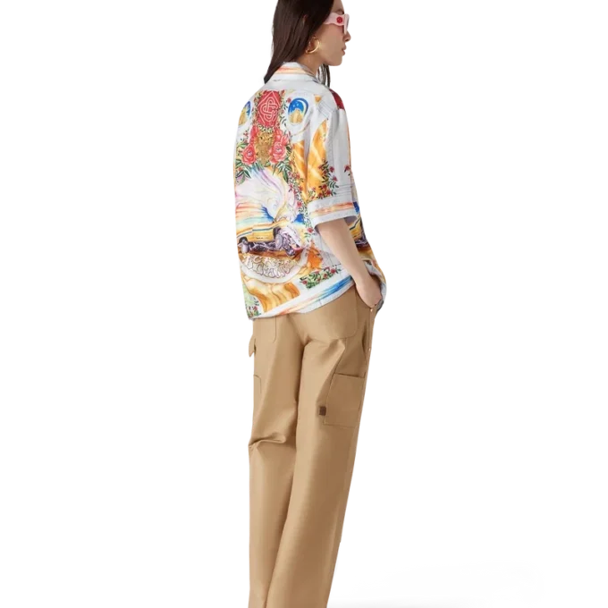 Camisa de seda de manga corta La Tornade De Rose en pantalón corto Camisa de seda de manga corta La Tornade De Rose en pantalón corto