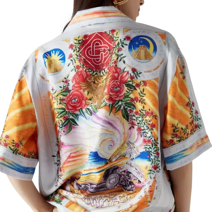 Camisa de seda de manga corta La Tornade De Rose en pantalón corto Camisa de seda de manga corta La Tornade De Rose en pantalón corto