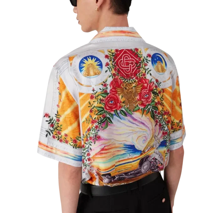 Camisa de seda de manga corta La Tornade De Rose en pantalón corto Camisa de seda de manga corta La Tornade De Rose en pantalón corto