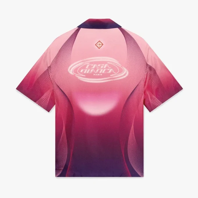 Camisa de seda de pantalón corto con cuello cubano y degradado en color berenjena