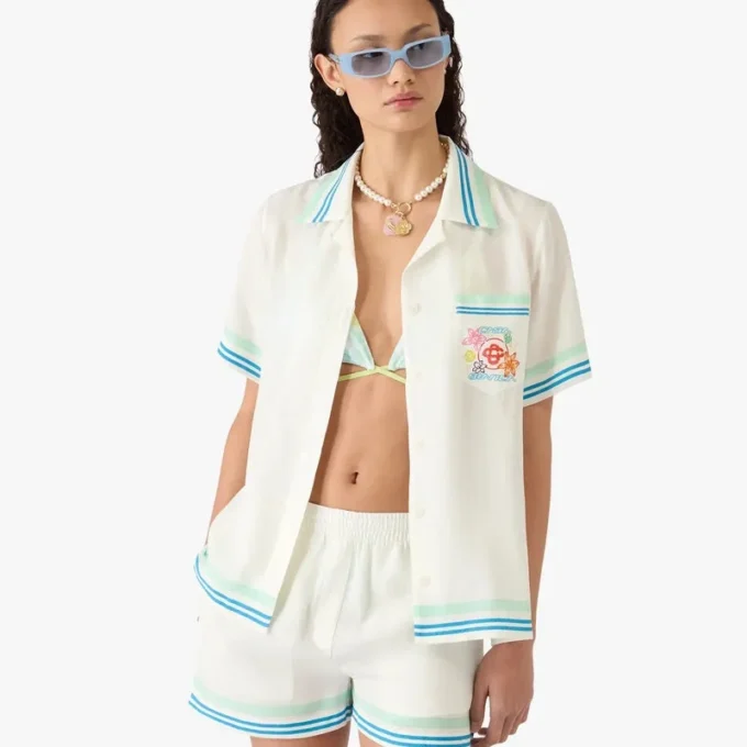 Camisa de seda de pantalón corto con cuello cubano y estampado floral