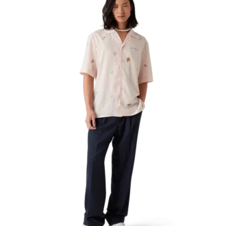 Camisas con motivo bordado