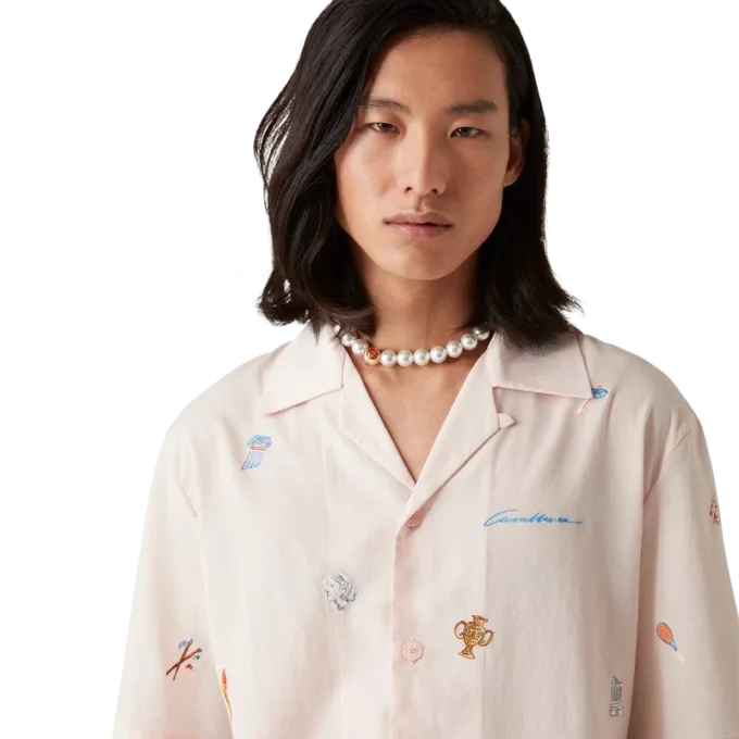 Camisas con motivo bordado