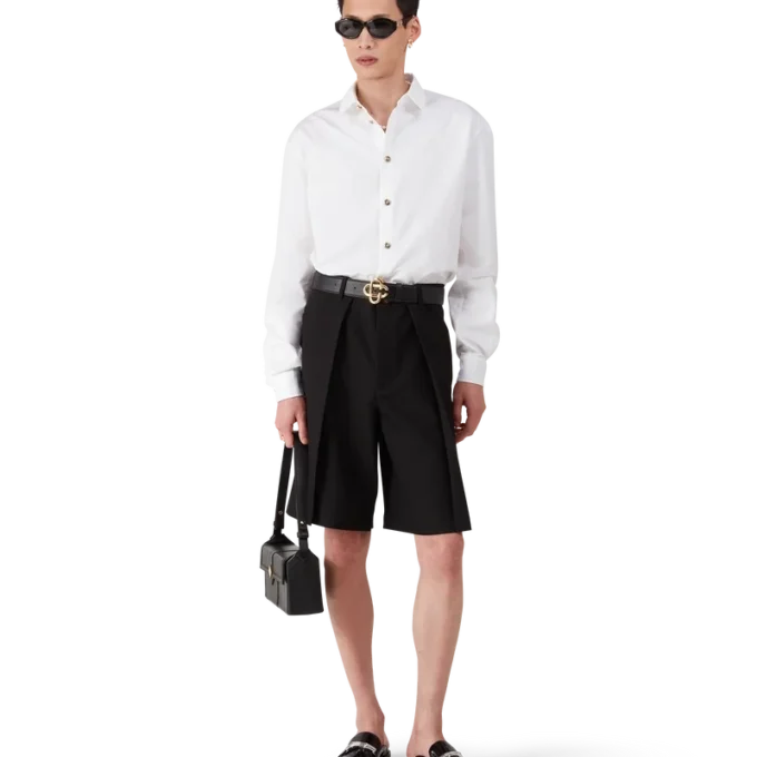 Camisas de algodón blancas