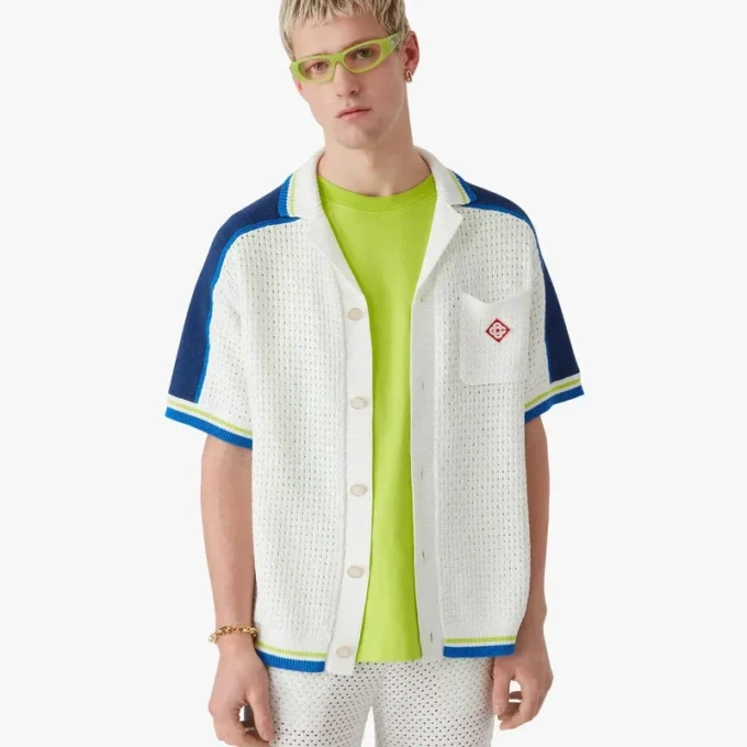 Camisas de croché de pantalones cortos en blanco y azul