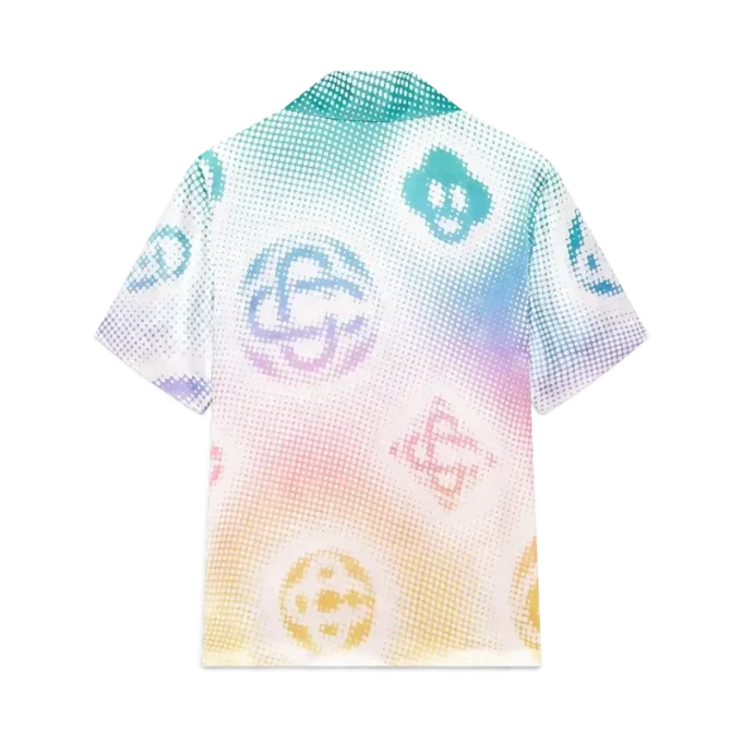 Camisas de manga corta con cuello cubano y logotipo en semitonos