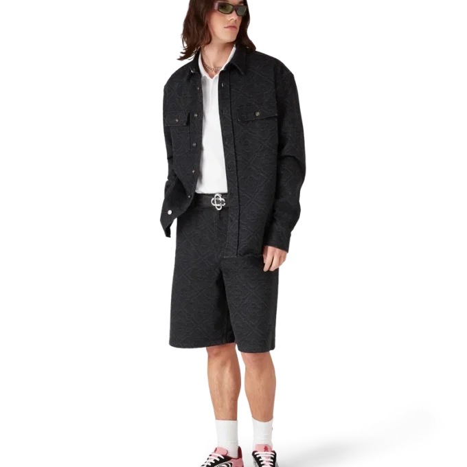 Camisas de mezclilla negra de manga larga con corte láser