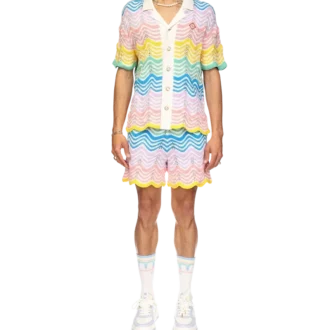 Camisas de punto con diseño de ondas degradadas