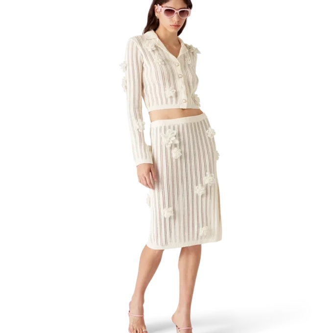 Camisas de punto con encaje floral Camisas de punto con encaje floral