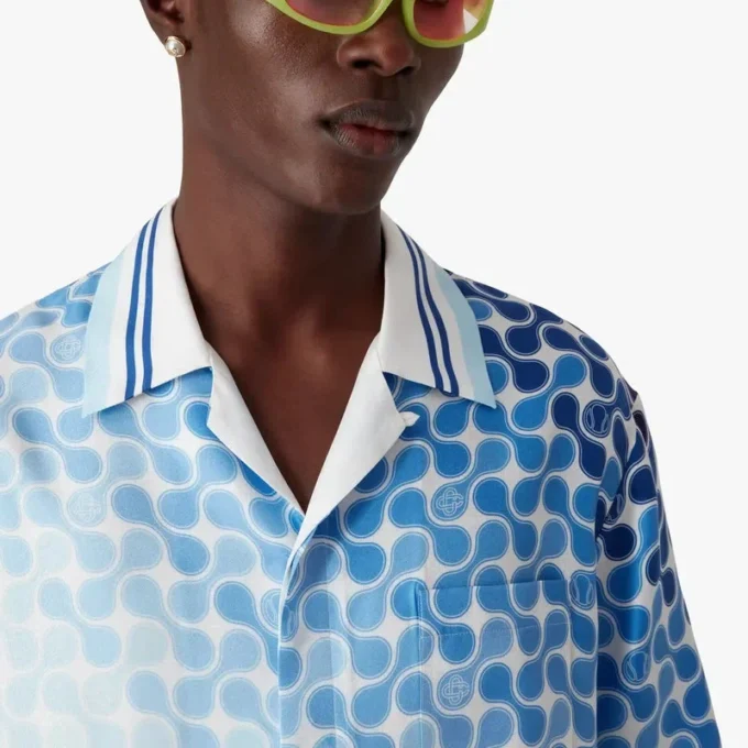 Camisas de seda de manga corta con diseño de mosaico de tenis degradado