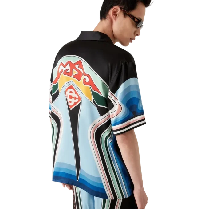 Camisas de seda de manga corta Graphic Mountain