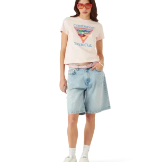 Camiseta con el icono del club de tenis