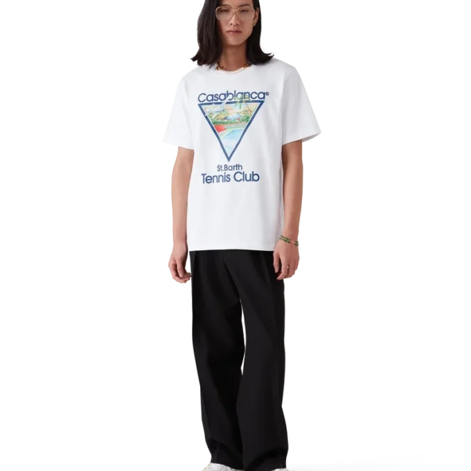 Camiseta con el icono del club de tenis