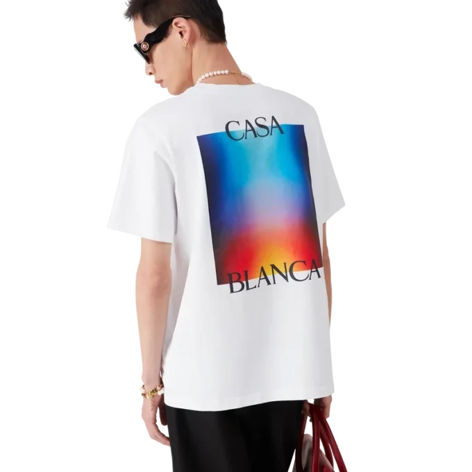 Camiseta con el logotipo de Gradient Casa