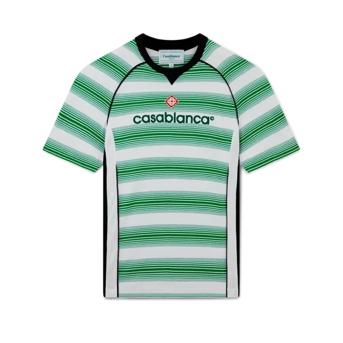 Camiseta de fútbol con paneles de rayas degradadas