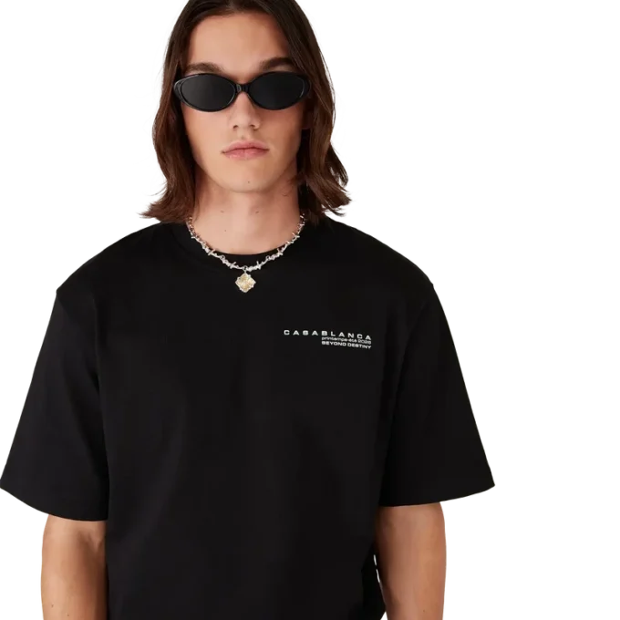 Camiseta de manga corta oversize Glitch Orchid en pantalones cortos