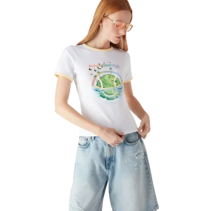 Camiseta de manga corta y corte largo Beyond Destiny con pantalones cortos