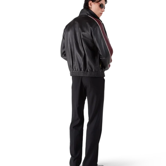 Chaqueta de cuero negra