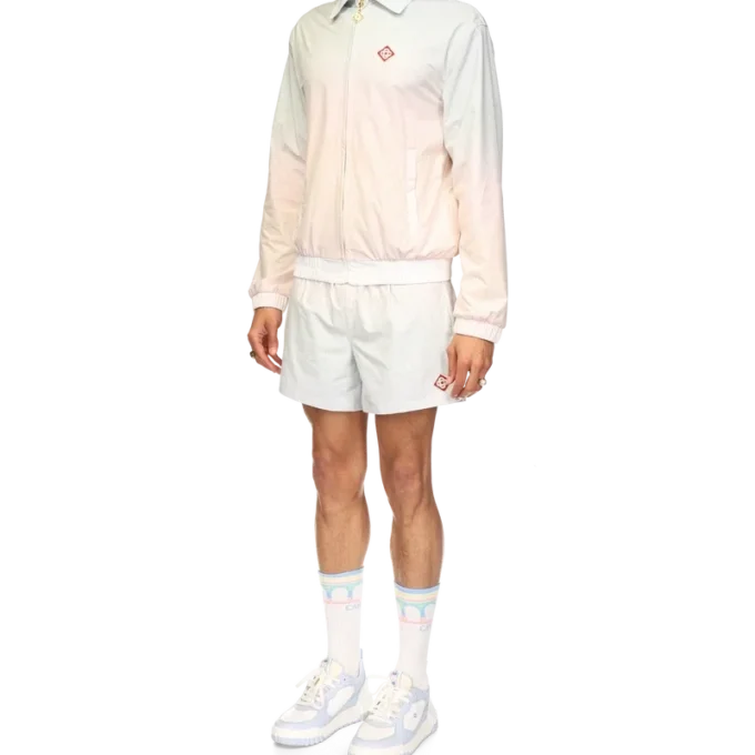 Chaqueta deportiva con detalle láser degradado