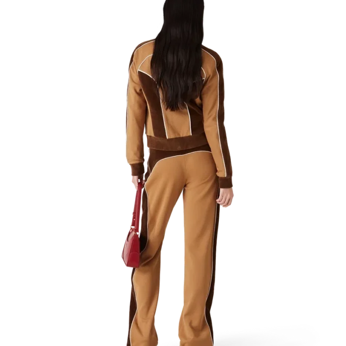 Chaqueta deportiva con paneles de chenilla