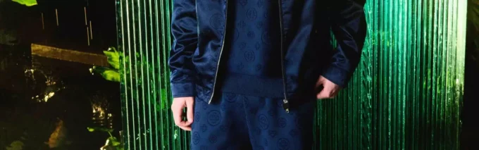 Chaqueta deportiva de lana azul marino