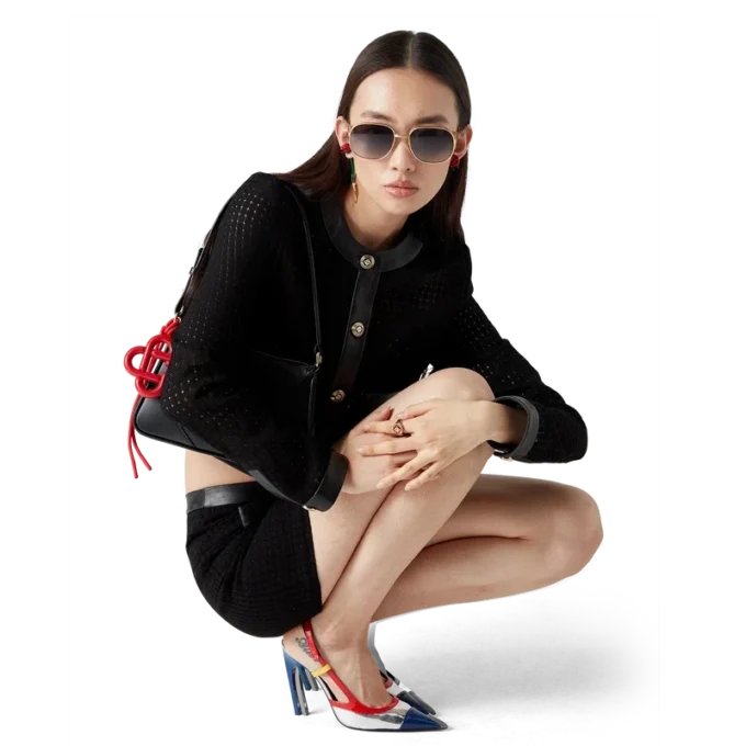 Chaqueta entallada corta de tejido abierto