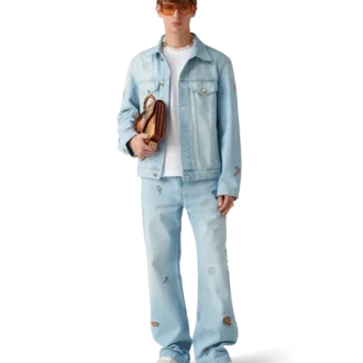 Chaqueta vaquera con motivo bordado