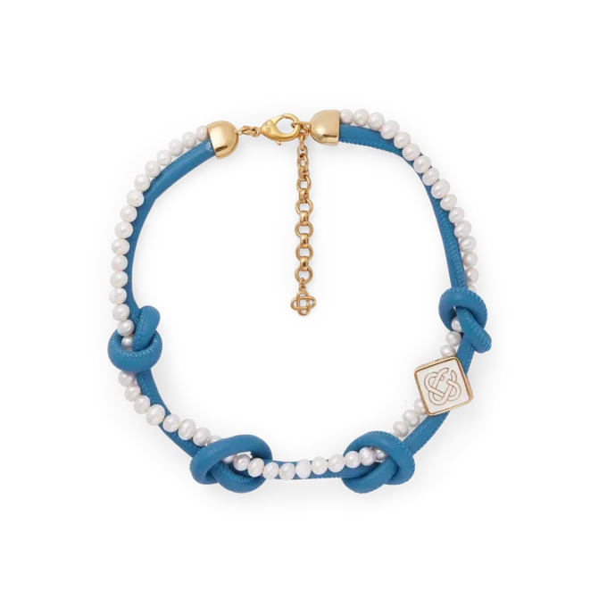 Collar azul con nudos