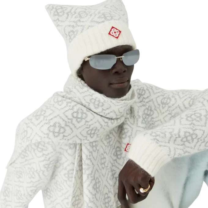 Gorro de esquí de mohair con monograma Gorro de esquí de mohair con monograma