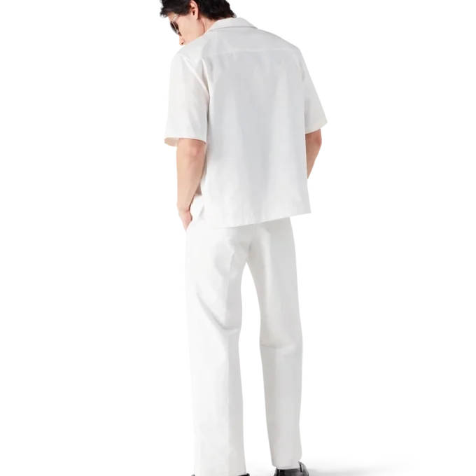 Pantalones chino con monograma en blanco