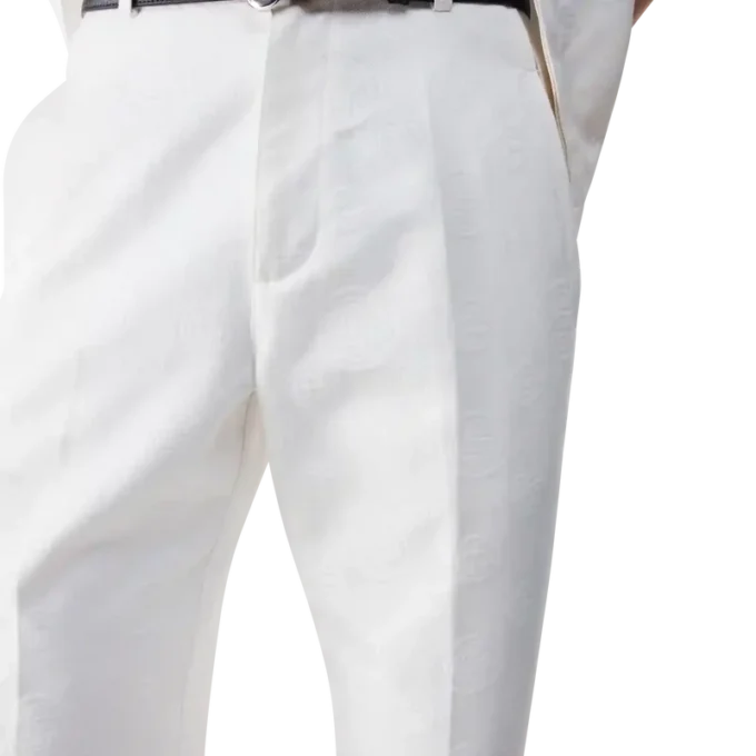 Pantalones chino con monograma en blanco