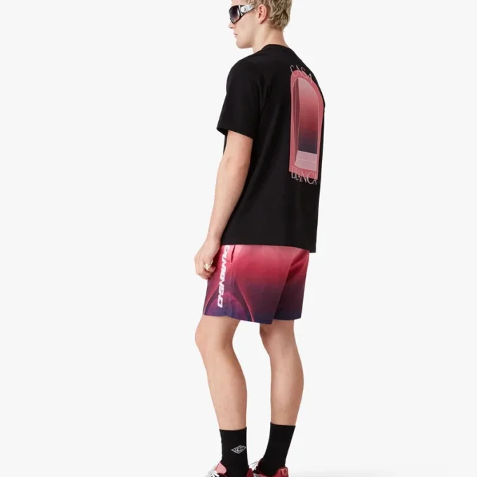 Pantalones cortos con estampado degradado en color berenjena