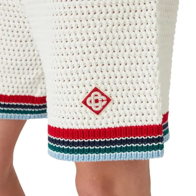 Pantalones cortos de ganchillo góticos