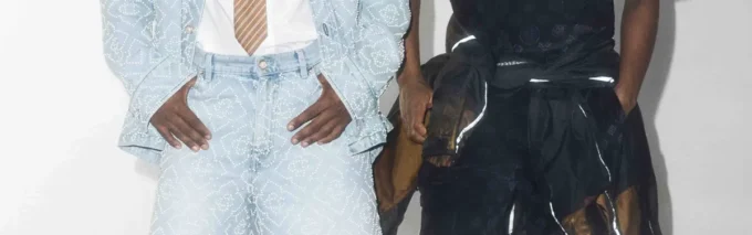 Chaqueta de trabajo gris con monograma