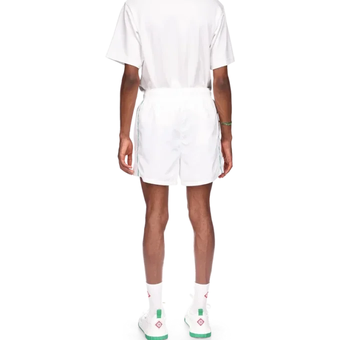 Pantalones cortos deportivos con detalles láser