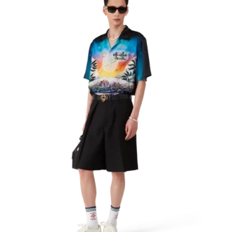 Pantalones cortos entallados de lana con pliegues