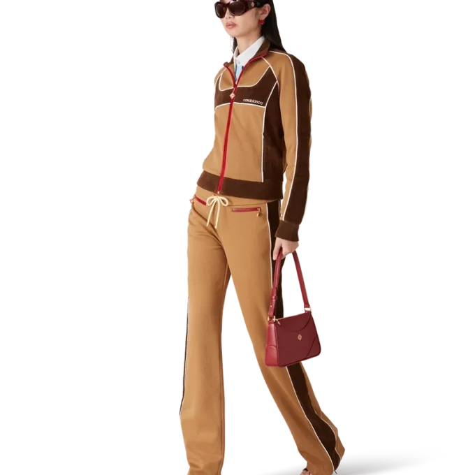 Pantalones de chándal con paneles de chenilla