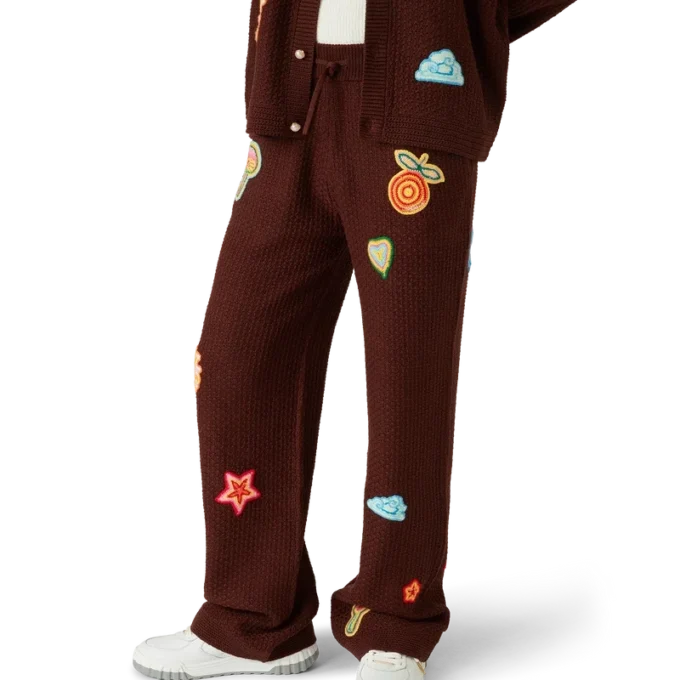 Pantalones de ganchillo con motivos