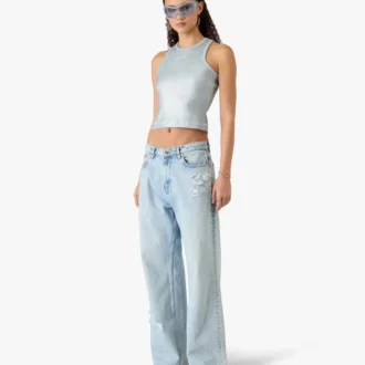 Pantalones de mezclilla con grafitis de lavado claro