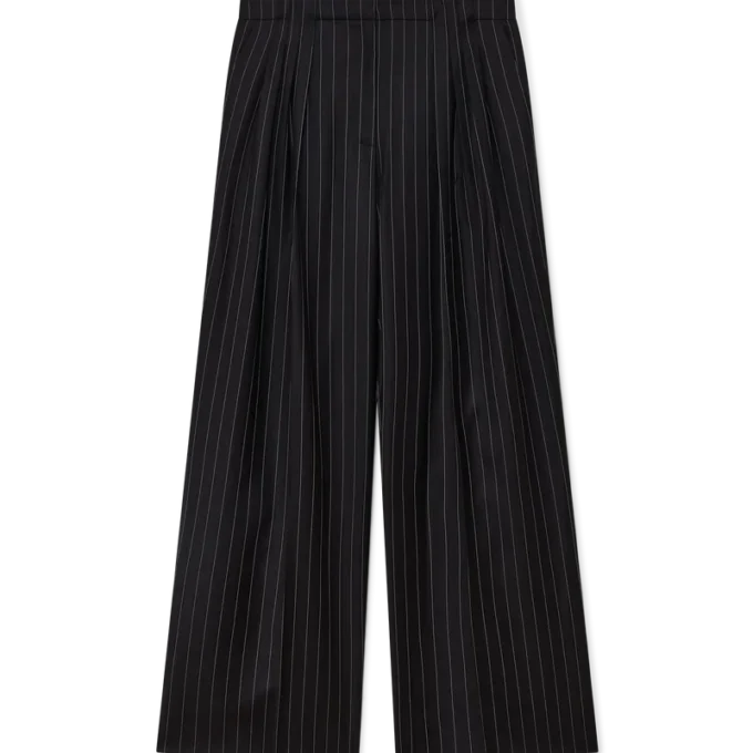 Pantalones de sastrería de lana a rayas con tres pliegues