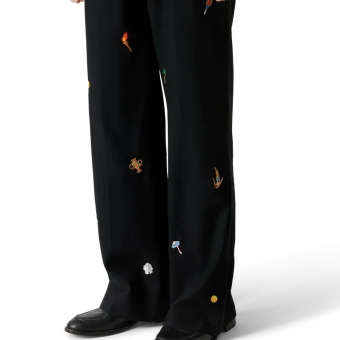 Pantalones de sastrería de lana con motivo bordado